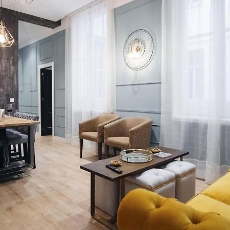 Apartamentos Plaza De Pedro Zerolo III Madrid Eksteriør billede
